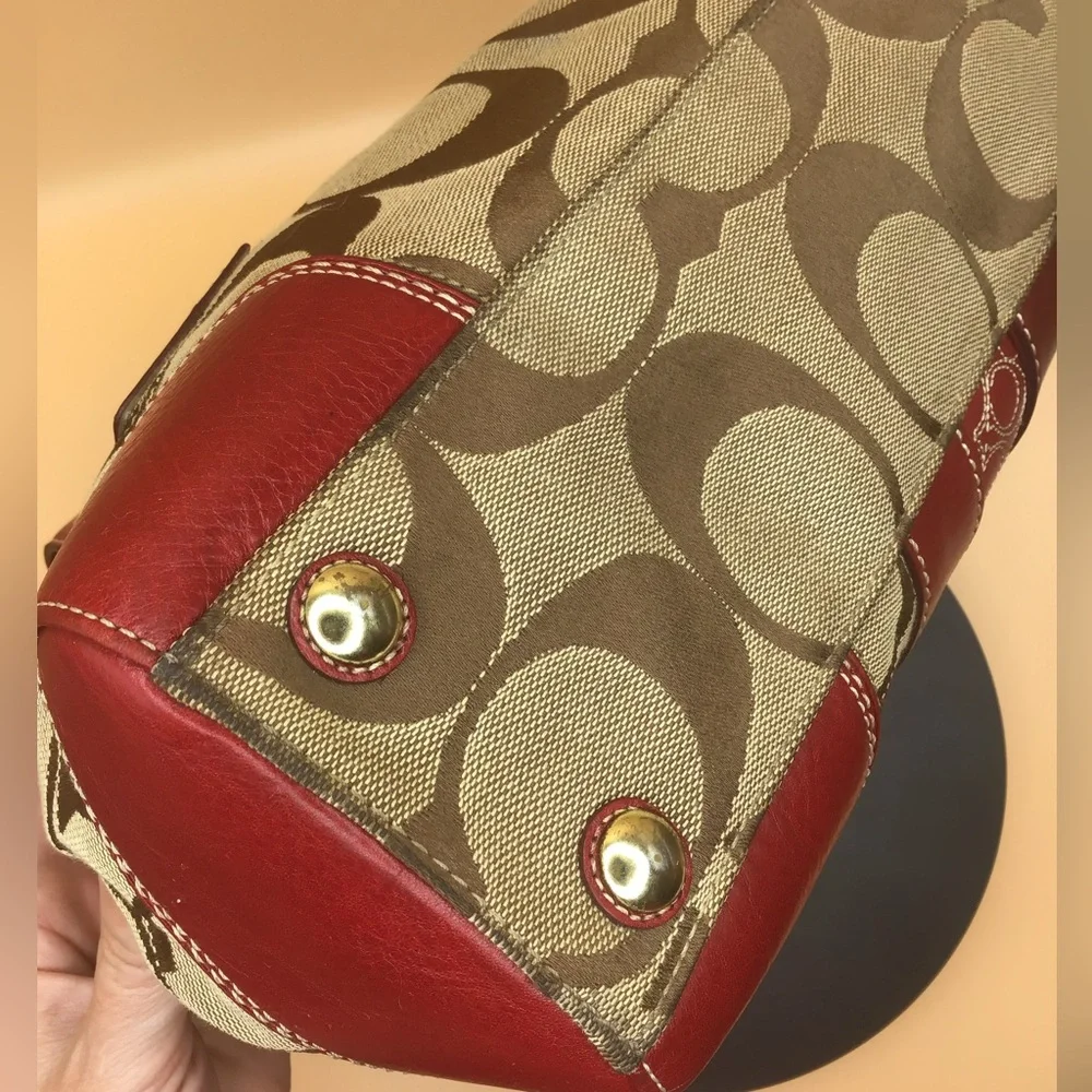 Coach Crimson  Hamptons Signature Red Large  Carryall